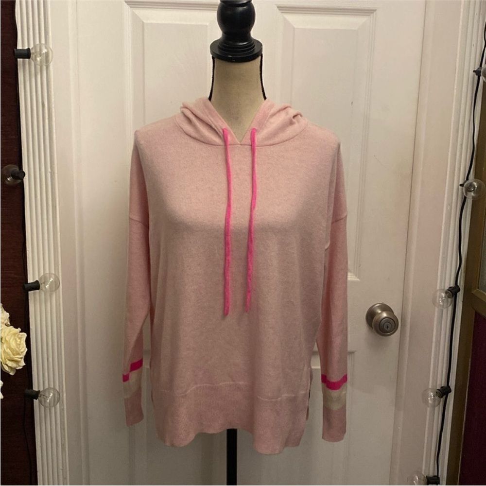 Berenice Paris wool/ cashmere Pink Hooded Women's sweater. M